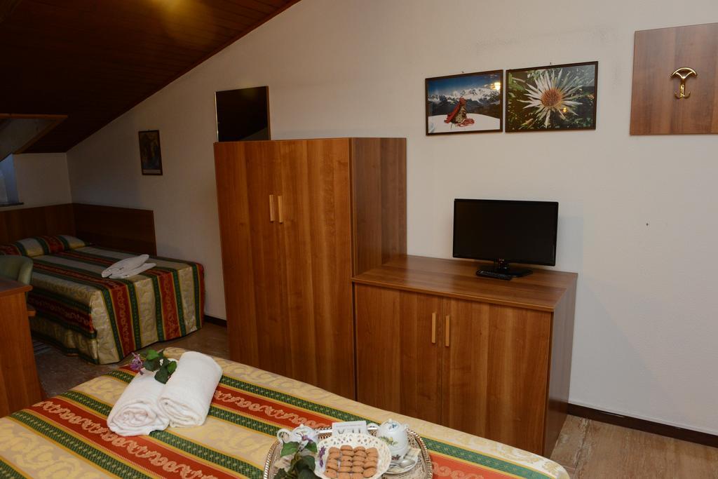 Albergo Altavilla Tirano Luaran gambar