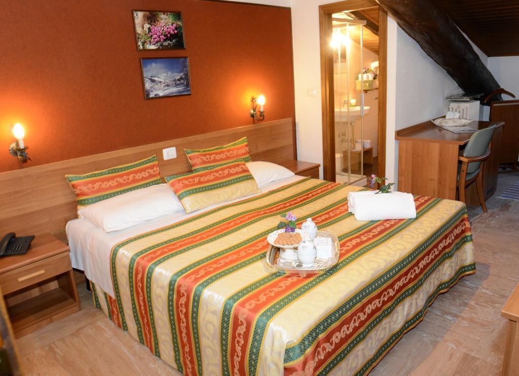 Albergo Altavilla Tirano Luaran gambar